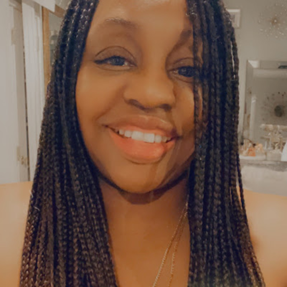 Meet your Posher, Tonya